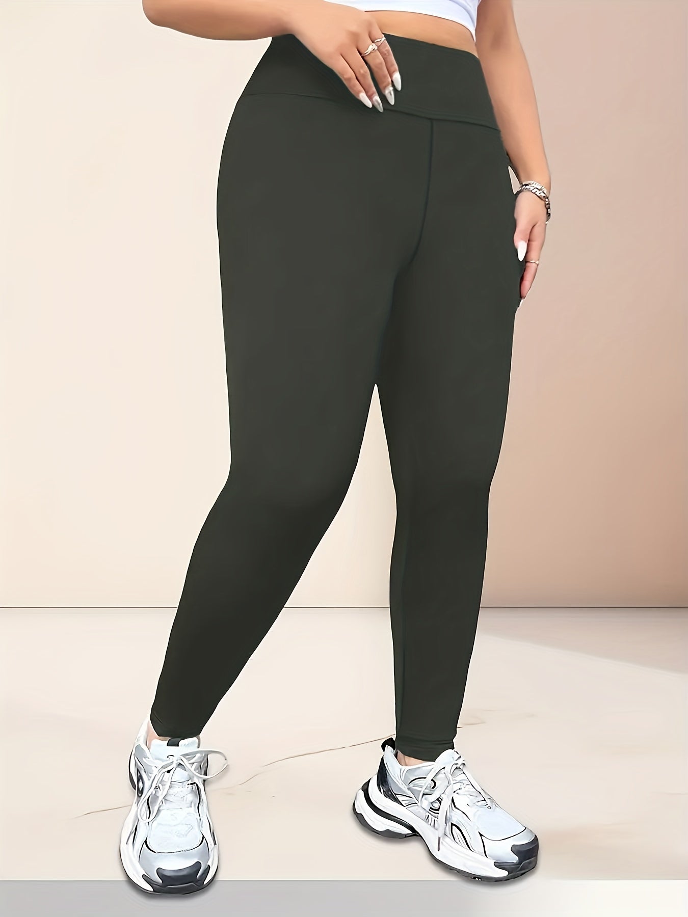 Women's Plus Size Fleece-Lined Skinny Pants Cropped Polyester Knit Winter Black