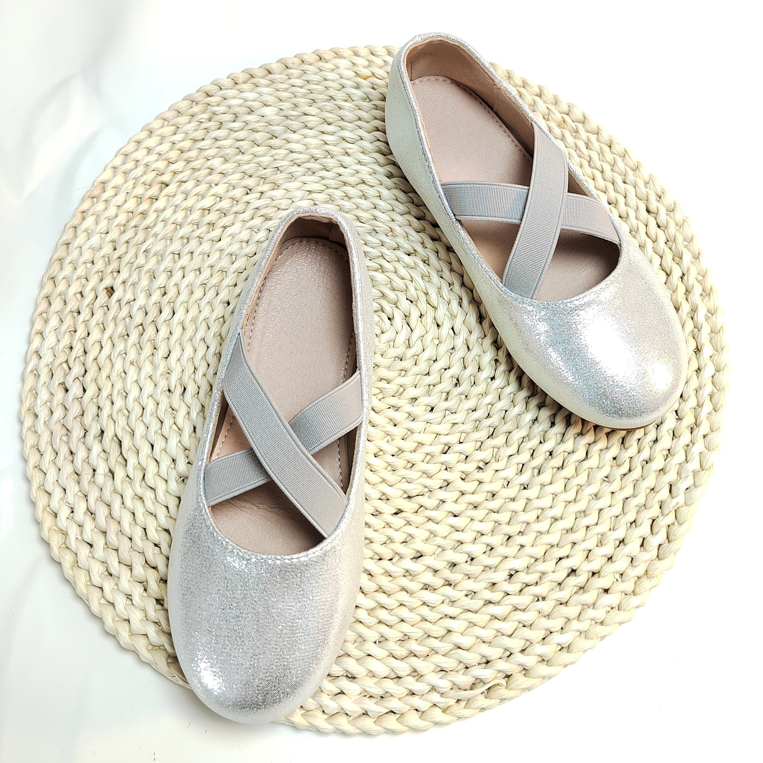 Girls Flat Shoes 2023 Glitter Ankle Strap Non Slip All-Season Ballet Shoes