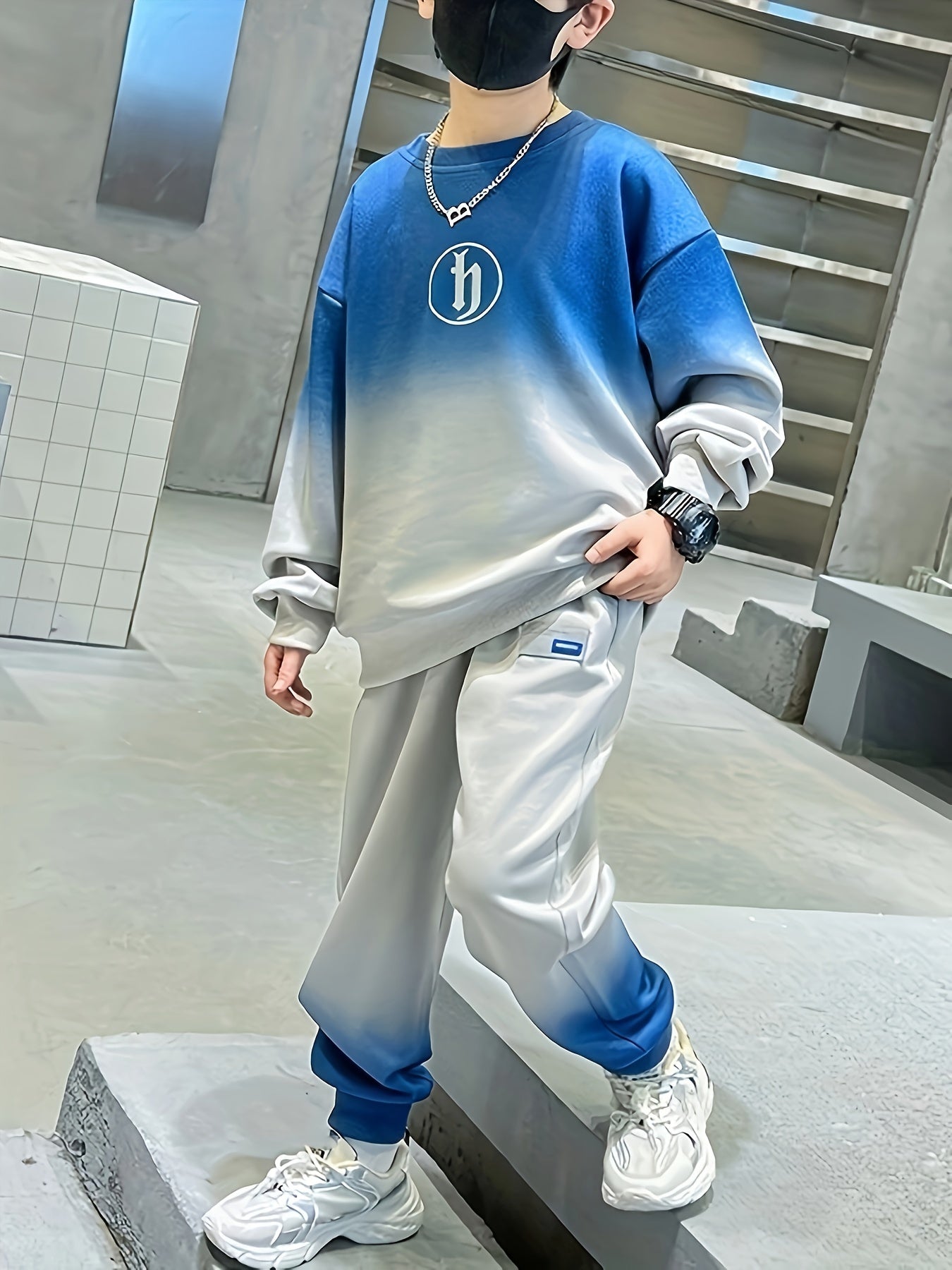 Kids Boys Gradient Color Long Sleeve Sweatshirt and Pants Set for Outdoor Wear