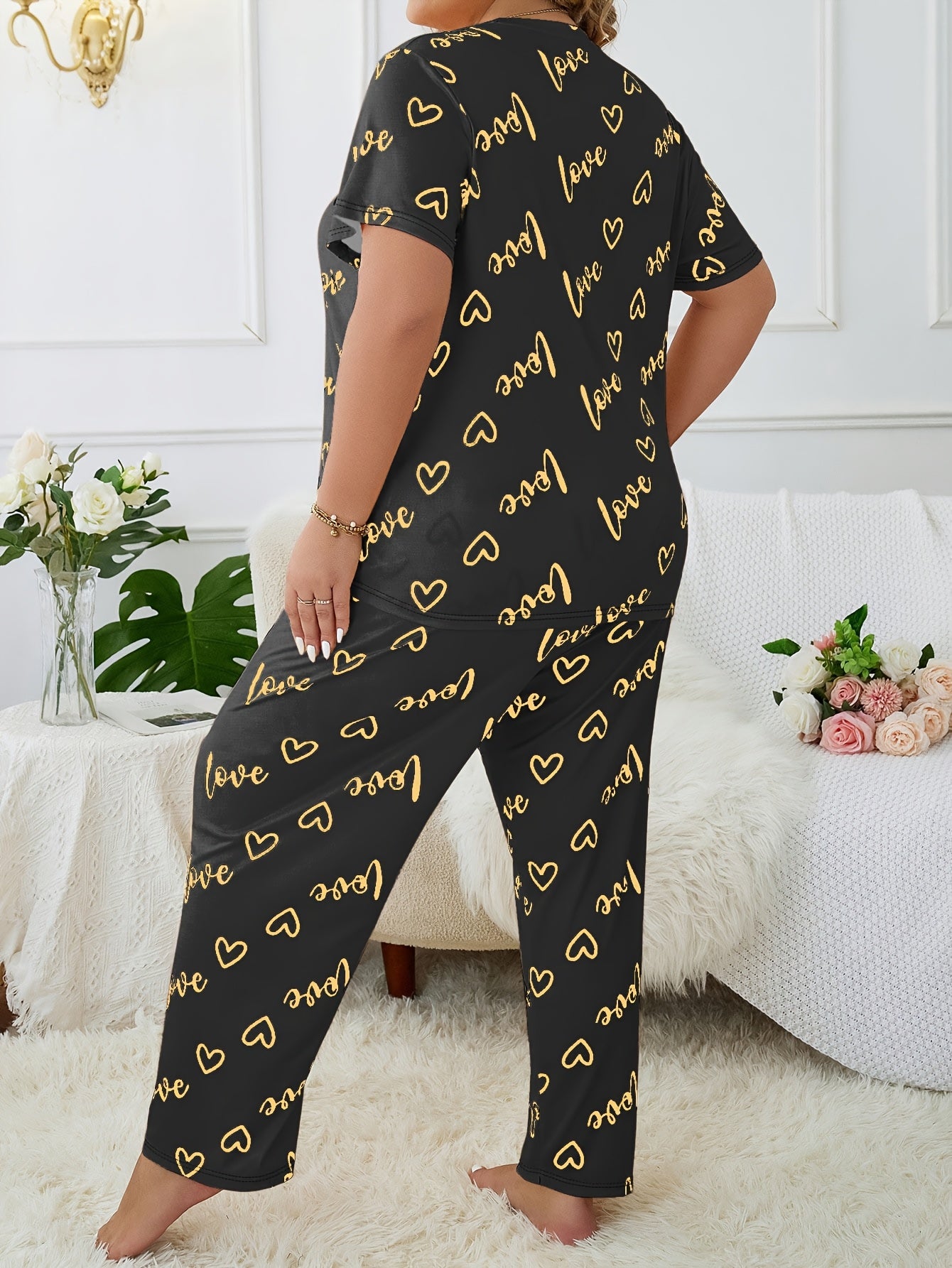 Plus Size Cozy Pajama Set Women Polyester Black with Gold Heart Print