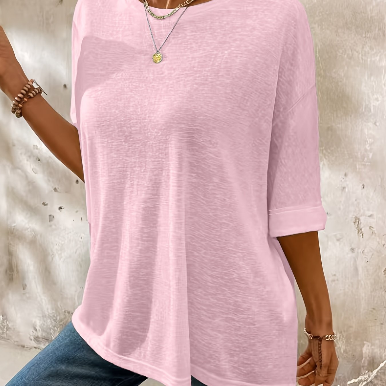 Women’s Casual Short Sleeve T-Shirt Lightweight Breathable Top for All Seasons