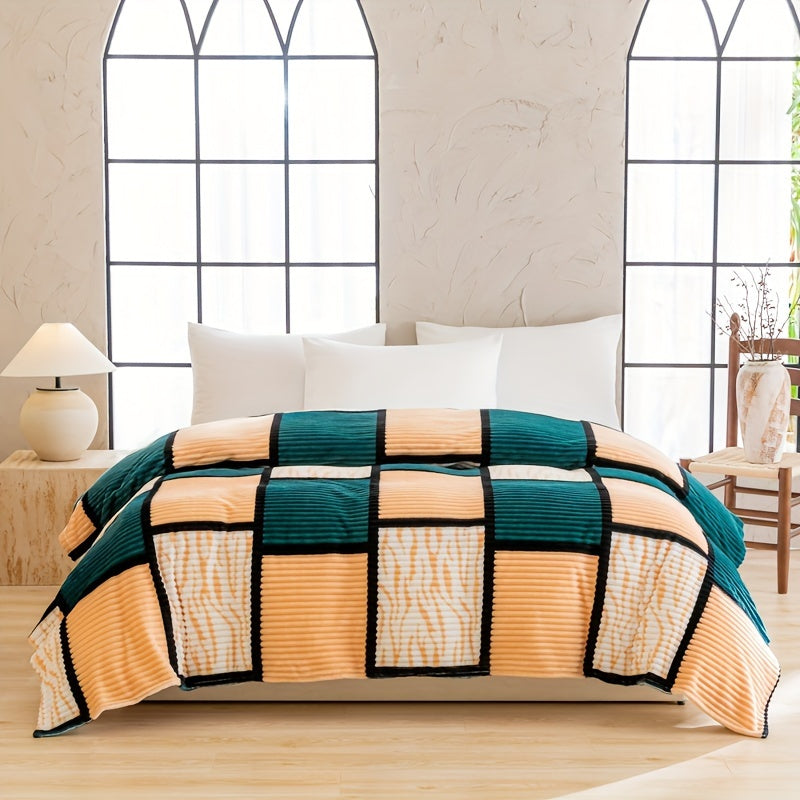 Plaid Flannel Throw Blanket Lightweight Durable Woven Polyester for All Seasons