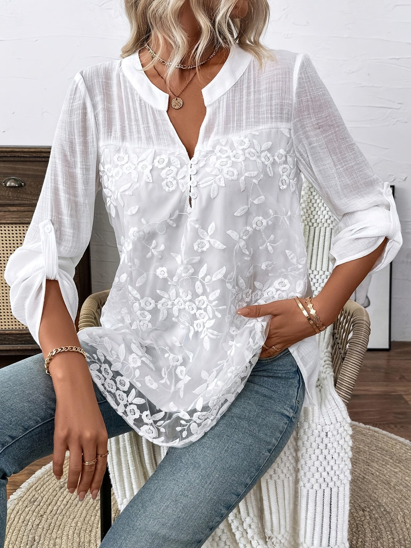 Women's Floral Embroidered Polyester Blouse Crew Neck Long Sleeve Spring Fall Shirting