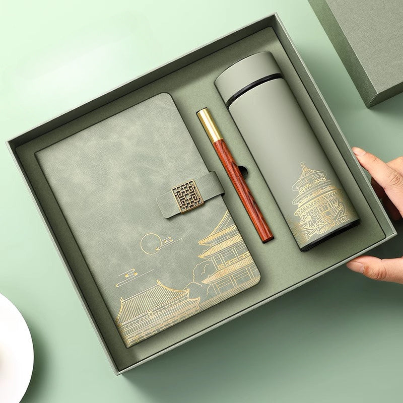 Forbidden City Themed Gift Set Insulated Mug and Notebook Office Use Corporate Gifting