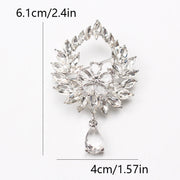 Vintage Style Rhinestone Brooch with Irregular Shape Pendant Jewelry Accessory