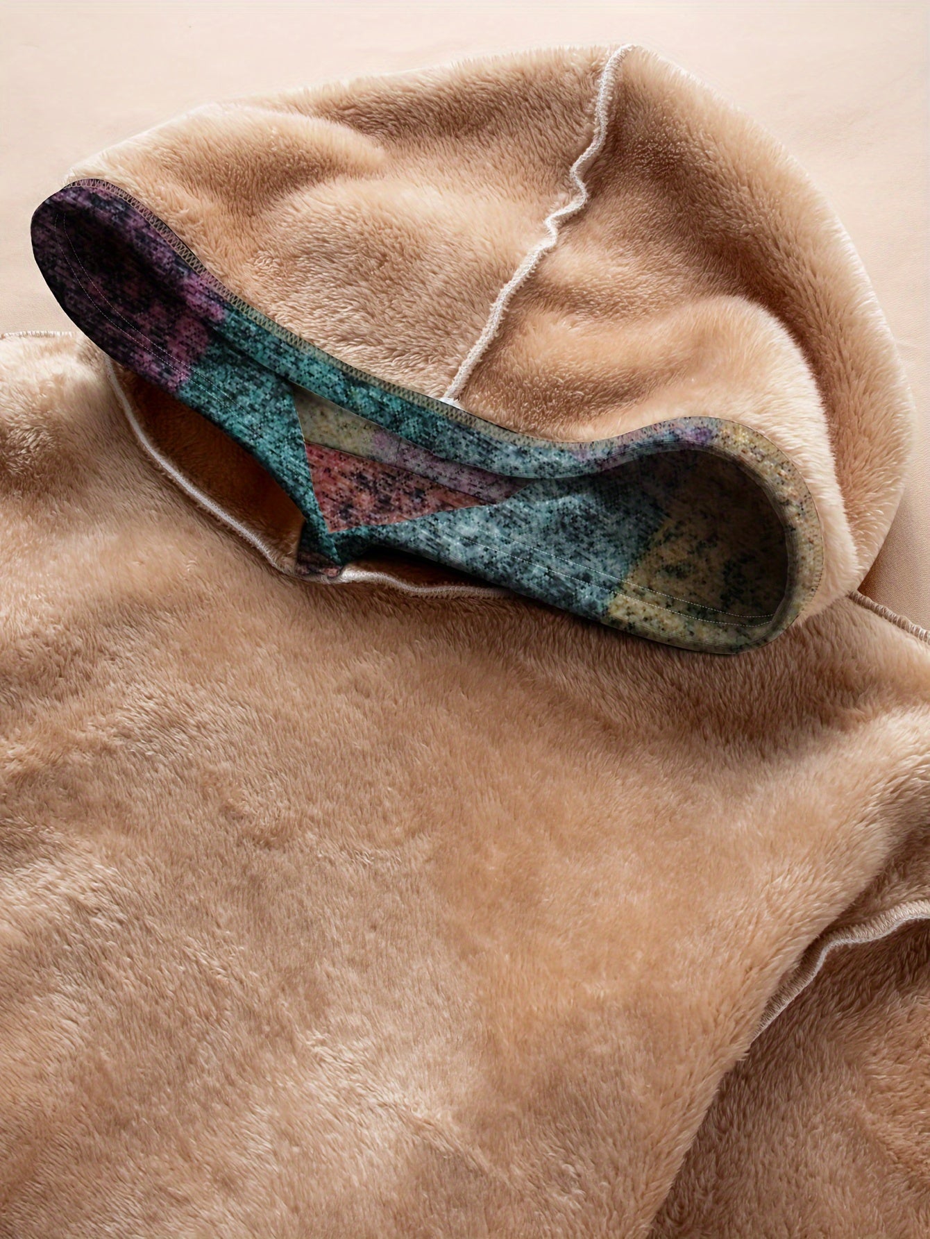 Plus Size Women Fleece-Lined Geometric Color Block Hoodie Long Sleeve Winter