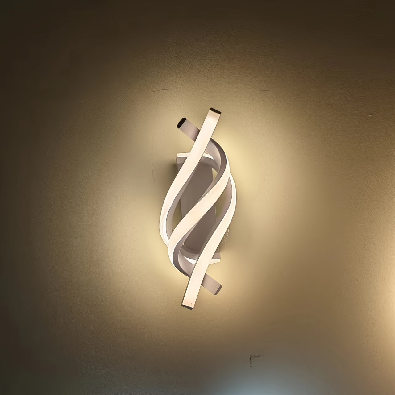 Modern Adjustable Conch Wall Lamp Black White Indoor LED Wall Light for Bedroom Living Room Corridor