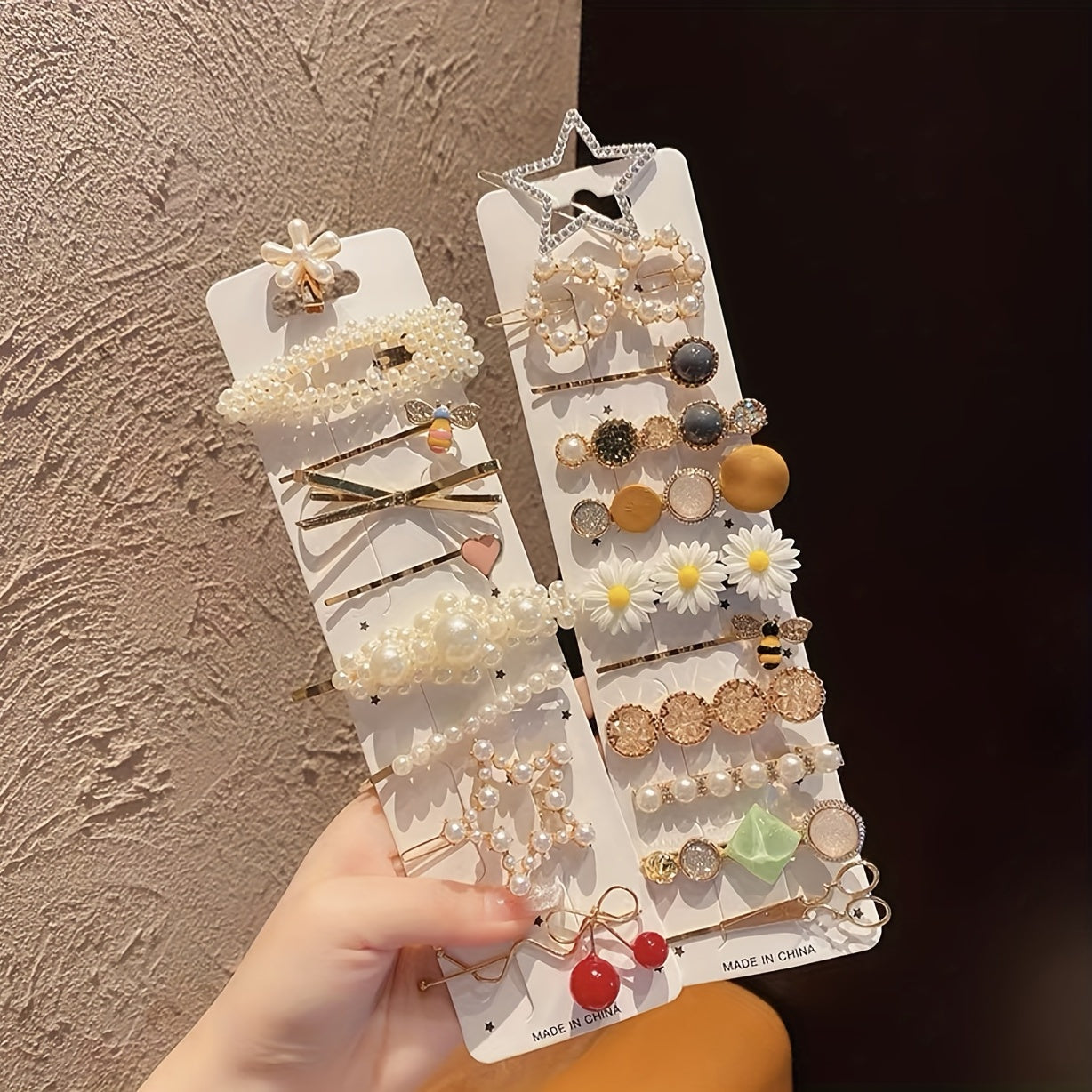 Set of 20 Metal Bobby Pins with Faux Pearl Embellishments in Bow Shape for Women