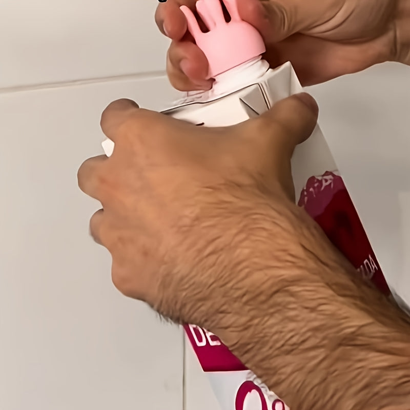 Moo-tiful Qiziqarli Sut Shishasi Qopqog'i, Sigir Suti Dizayni Bilan, ABS Materialidan Yasalgan, Sutni Quymoqda Qiziqarli Qo'shish Uchun Mukammal, Oson Saqlash Uchun Qutida Kelaydi, Sut Shishasi Uchun Zaruriy Aksesuar