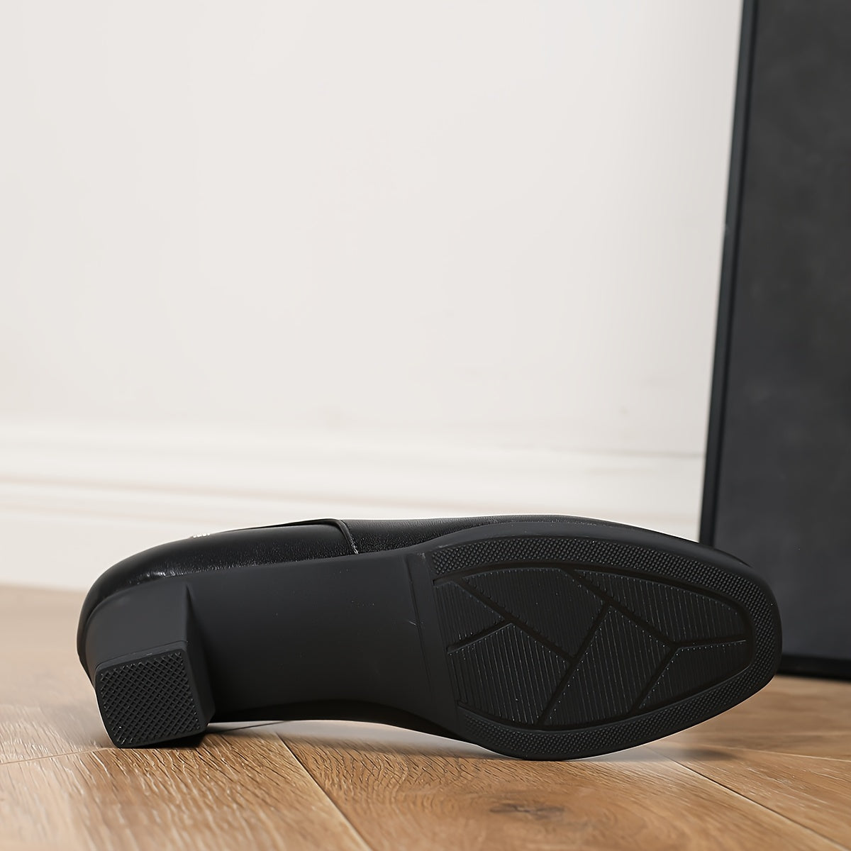 Women's Square Toe Metal Buckle Flat Shoes All Match Fashionable