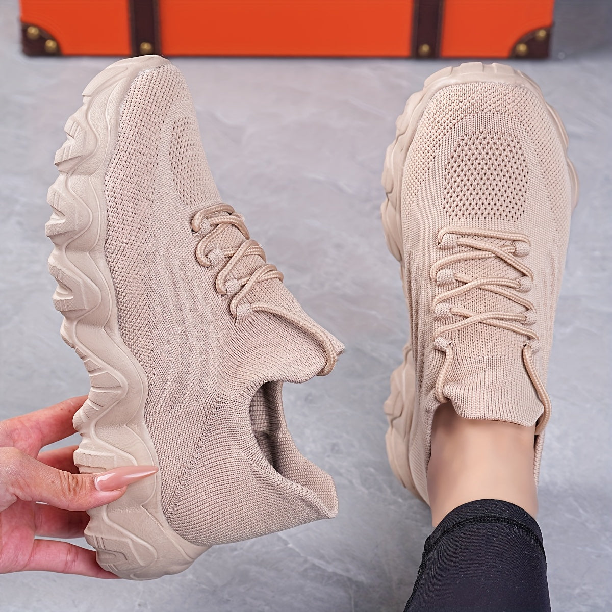 Women’s Breathable Knit Casual Sneakers Black Low-Top Cushioned Shoes