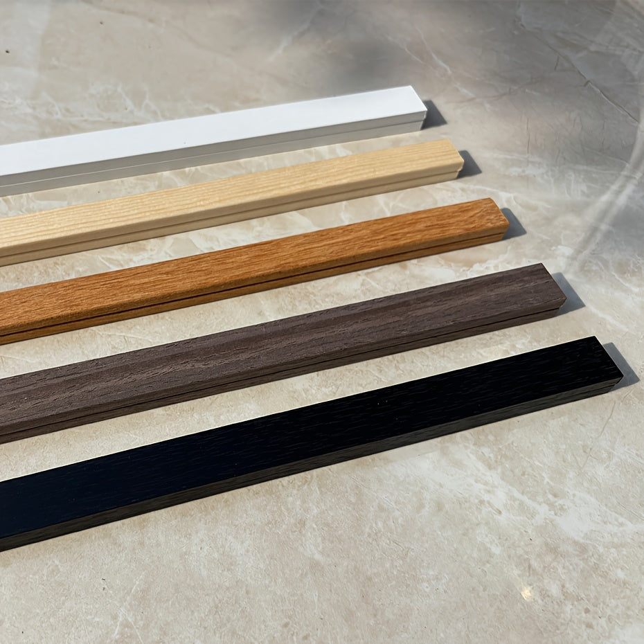 Zamonaviy magnitli yog'och ramkalar, turli o'lchamlarda, kuchli magnitlar bilan, har xil yuzalarda xavfsiz osish uchun mo'ljallangan, har qanday xonada fotosuratlar va kanvas san'at uchun ideal.