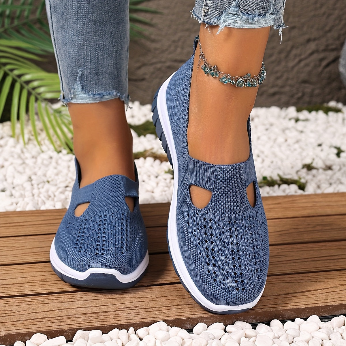 Women’s Casual Slip-On Sneakers Breathable Fabric Summer Beach Shoes