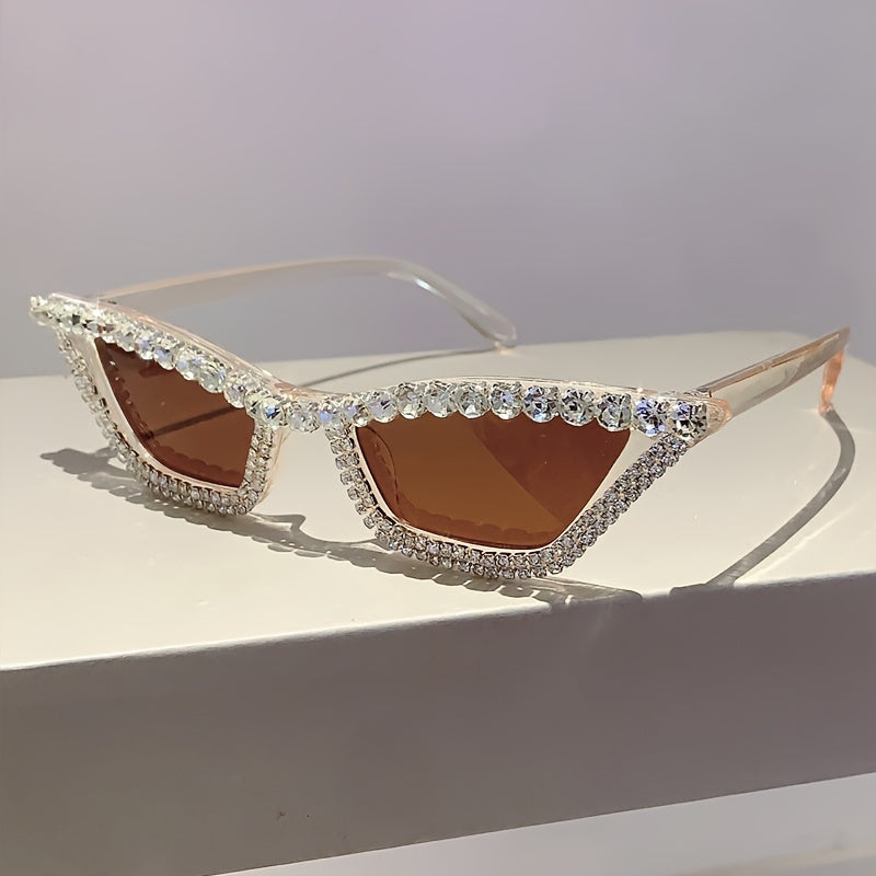 Women’s Cat Eye Glasses Shiny Rhinestone Fashion Sunglasses for Parties and Clubs