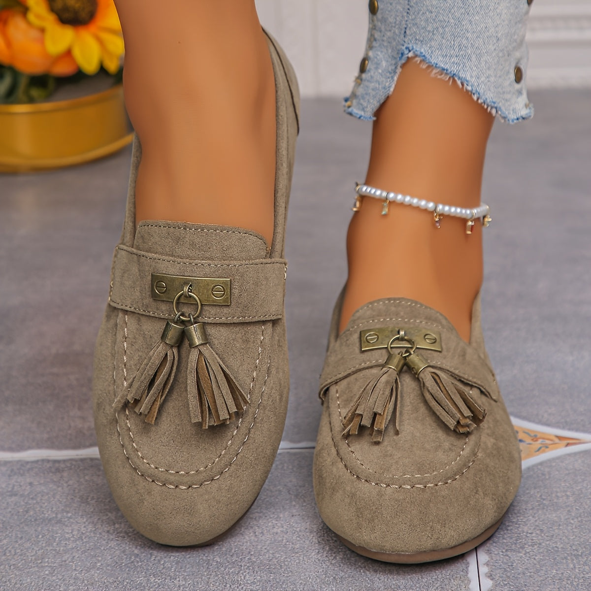 Women’s Slip-On Loafers Beige Floral Fringe Cushioned PU Insole