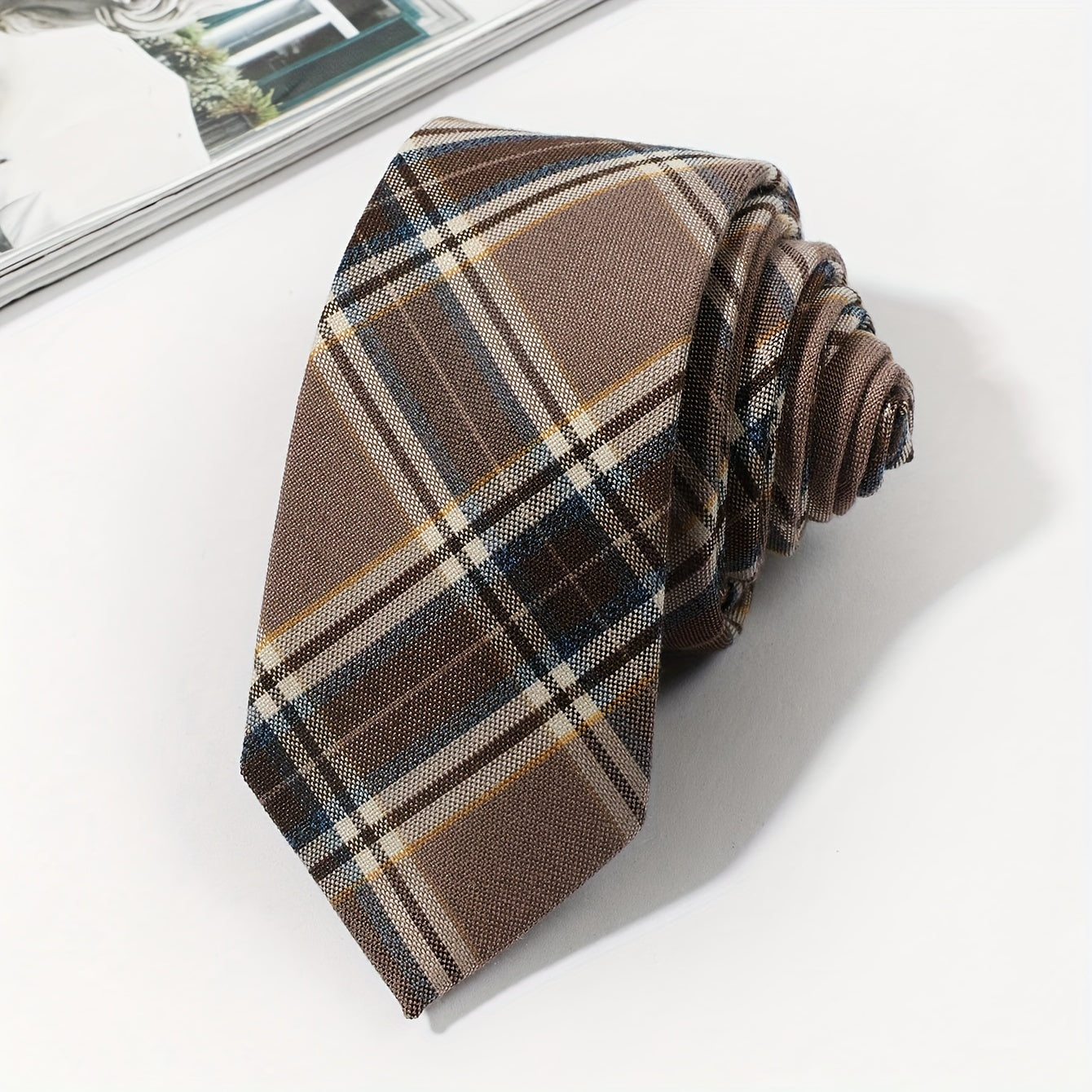 Men's Striped Polyester Tie for Business and Casual Wear