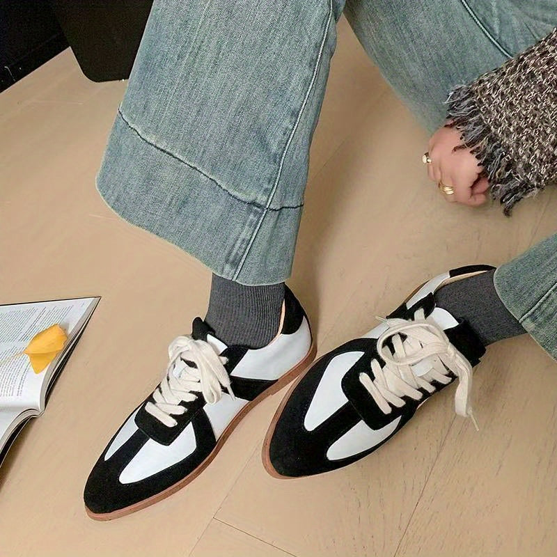 Women's Lace-Up Flats Synthetic Pointed Toe Shoes Non-Slip Cushioned All-Season