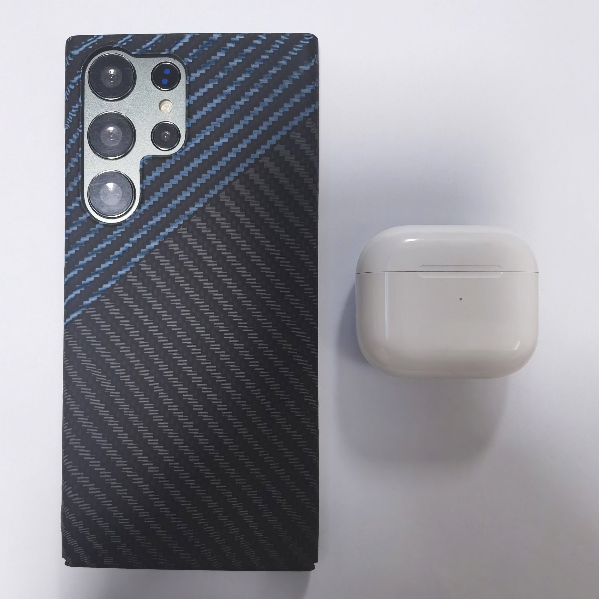 Ultra Slim Carbon Fiber Texture Phone Case for Galaxy S22 Ultra S23 Ultra S24 Ultra with Matte Ring Armor