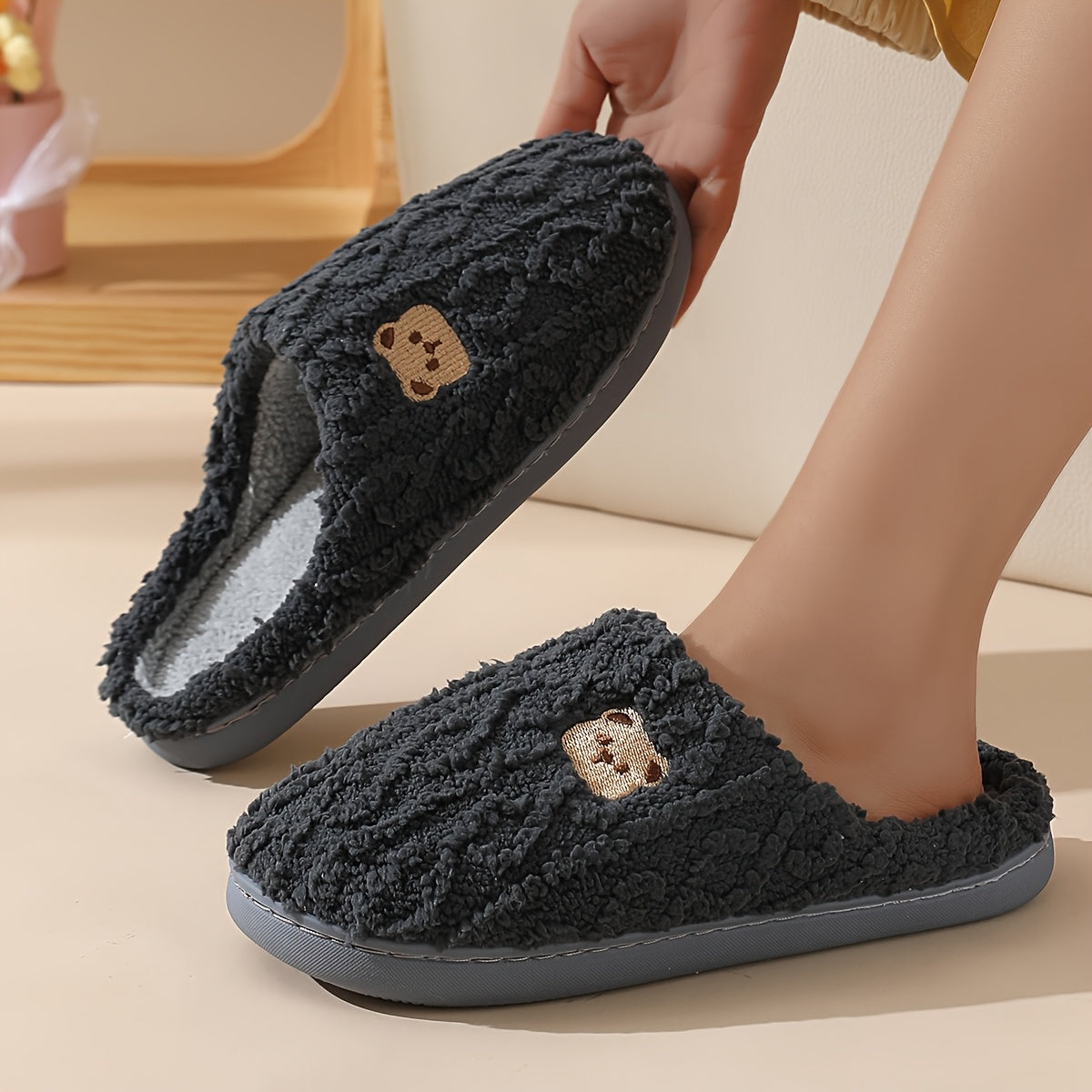 Women's Cozy Fleece Bear Slippers for Home Warmth