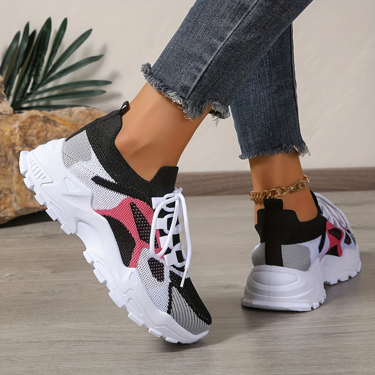 Women's Mesh Sneakers Breathable Low-Top Casual Shoes Black Pink Accents