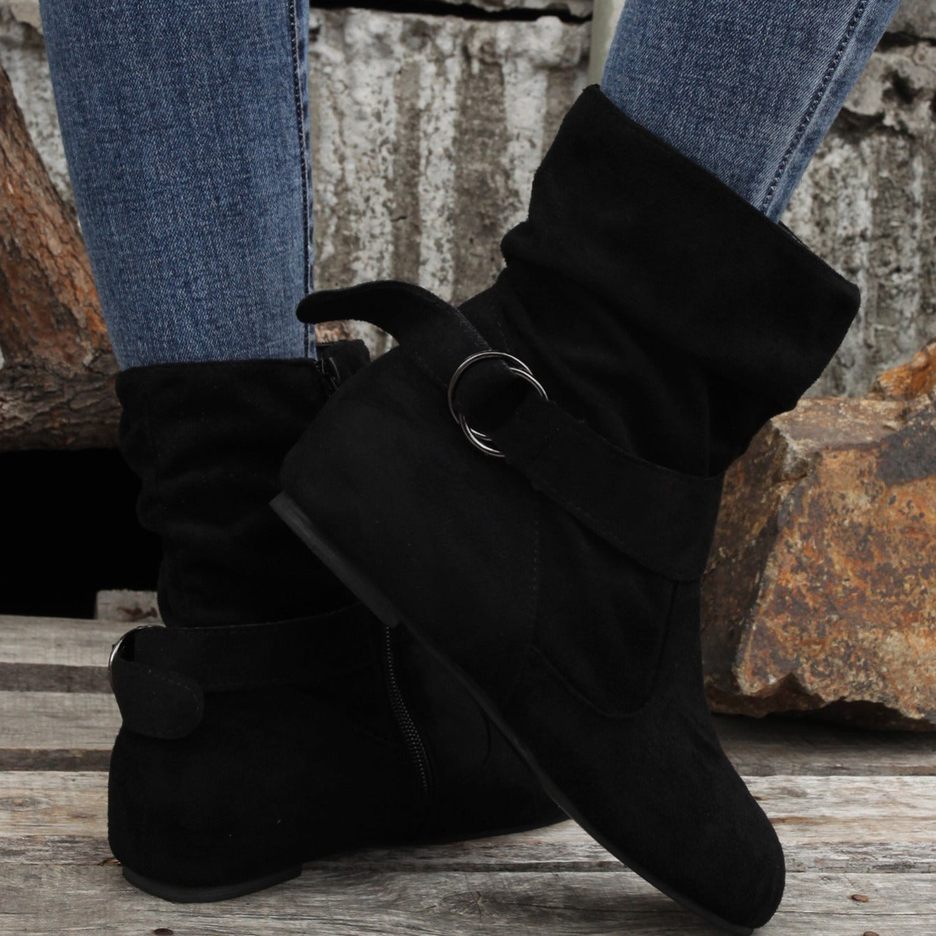 Women's Ankle Boots Solid Color Round Toe Buckle Side Zipper Outdoor Shoes