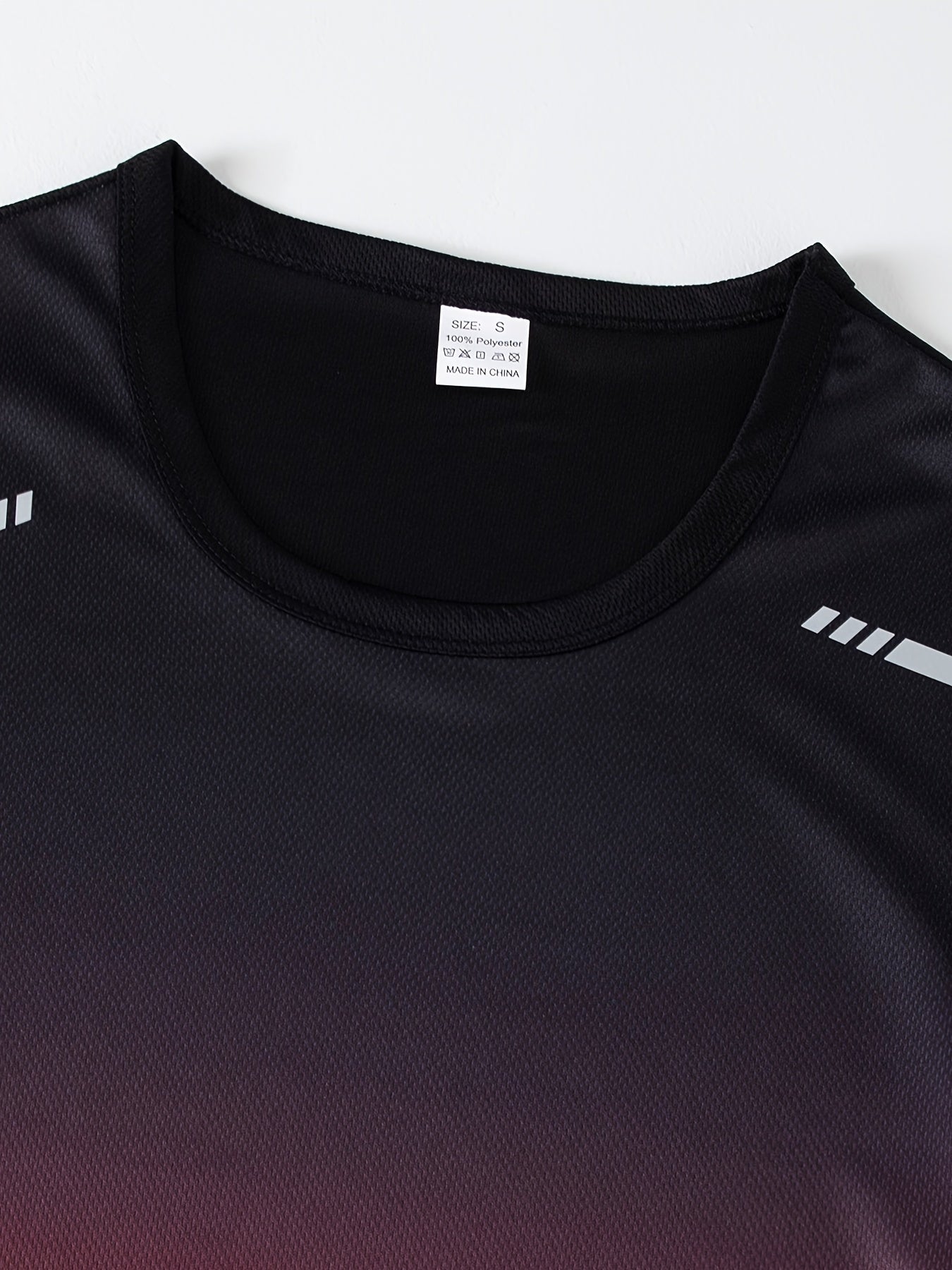 Men's Summer Sportswear Set Gradient Short Sleeve T-Shirt and Elastic Waist Shorts