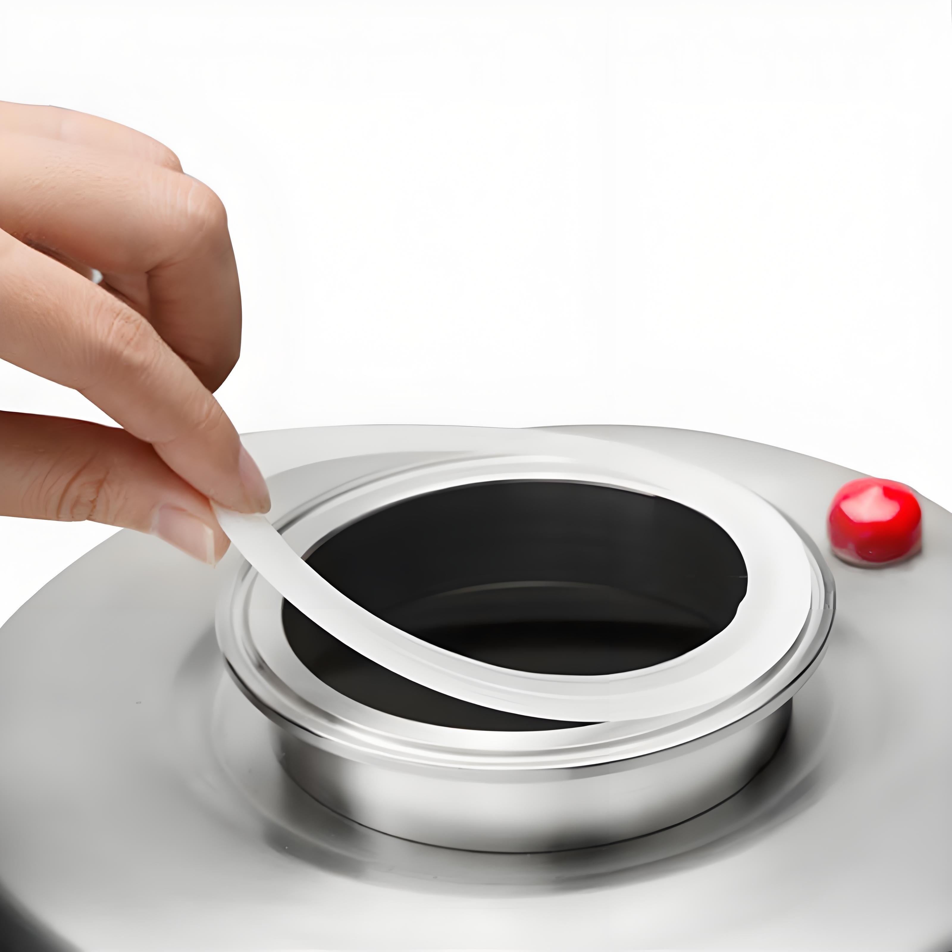 5L Stainless Steel Oval Wine Barrel with Tap Wooden Stand and Lock for Liquor Storage