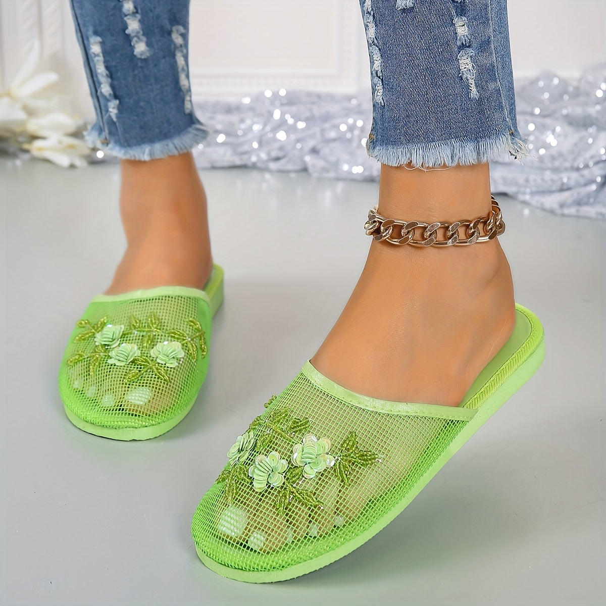 Women's Flat Sandals With Flower Sequins and Beaded Detail