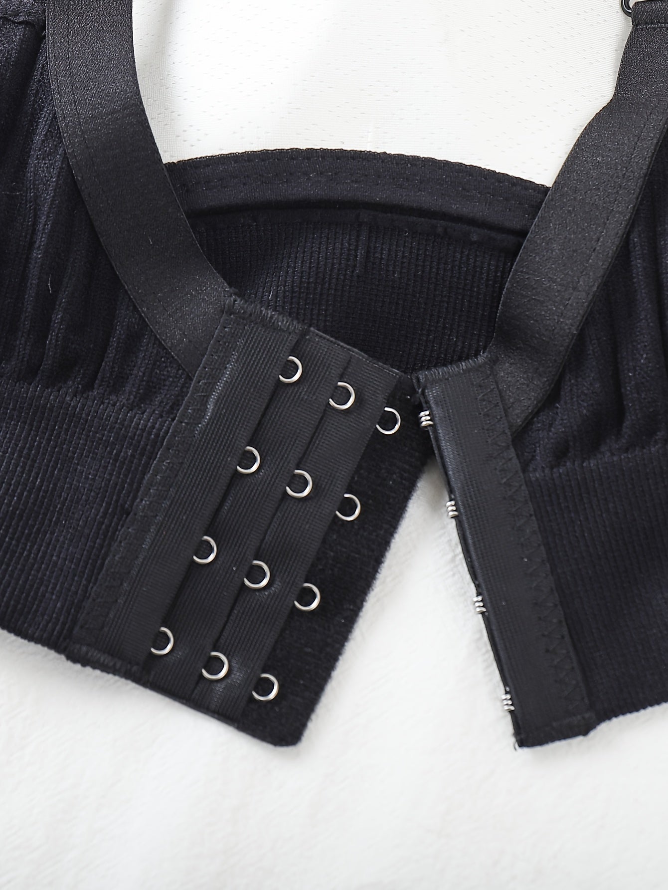 Women's Lace Underwire Bras for Side Breast Support and Gathering