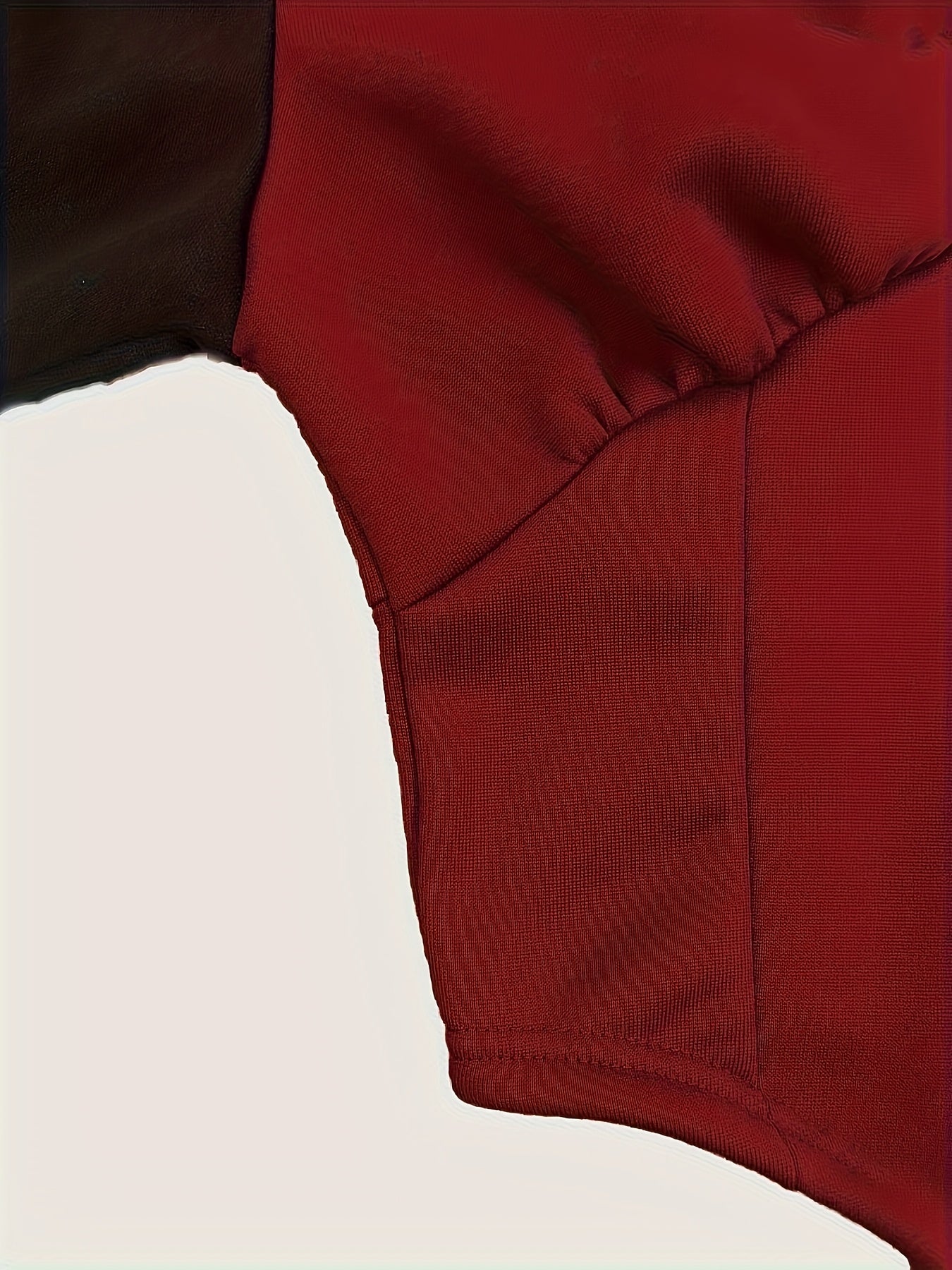 Ayollar uchun zamonaviy qora fermuarlı kapüşon, chiroyli yig'ilgan ko'krak dizayni, uzun yenglar, mashinada yuvish mumkin bo'lgan polyester, kuz/qish modasi uchun ideal.