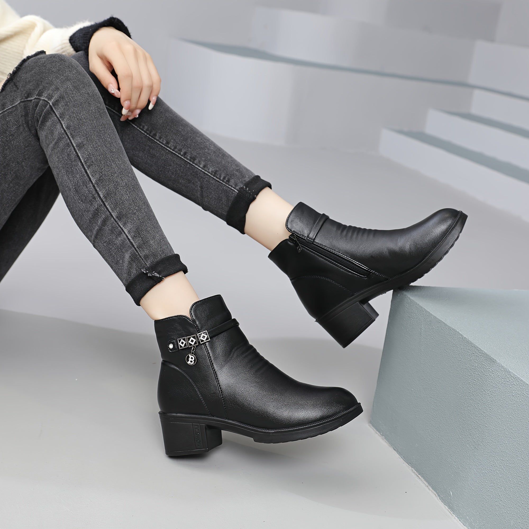 Women’s Ankle Boots With Chunky Heel Zipper Cold Weather Shoes