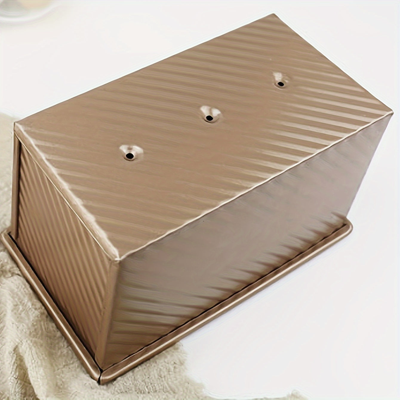 1-Piece 450g Carbon Steel Loaf Pan with Lid Non-Stick Ridges for Bread Baking