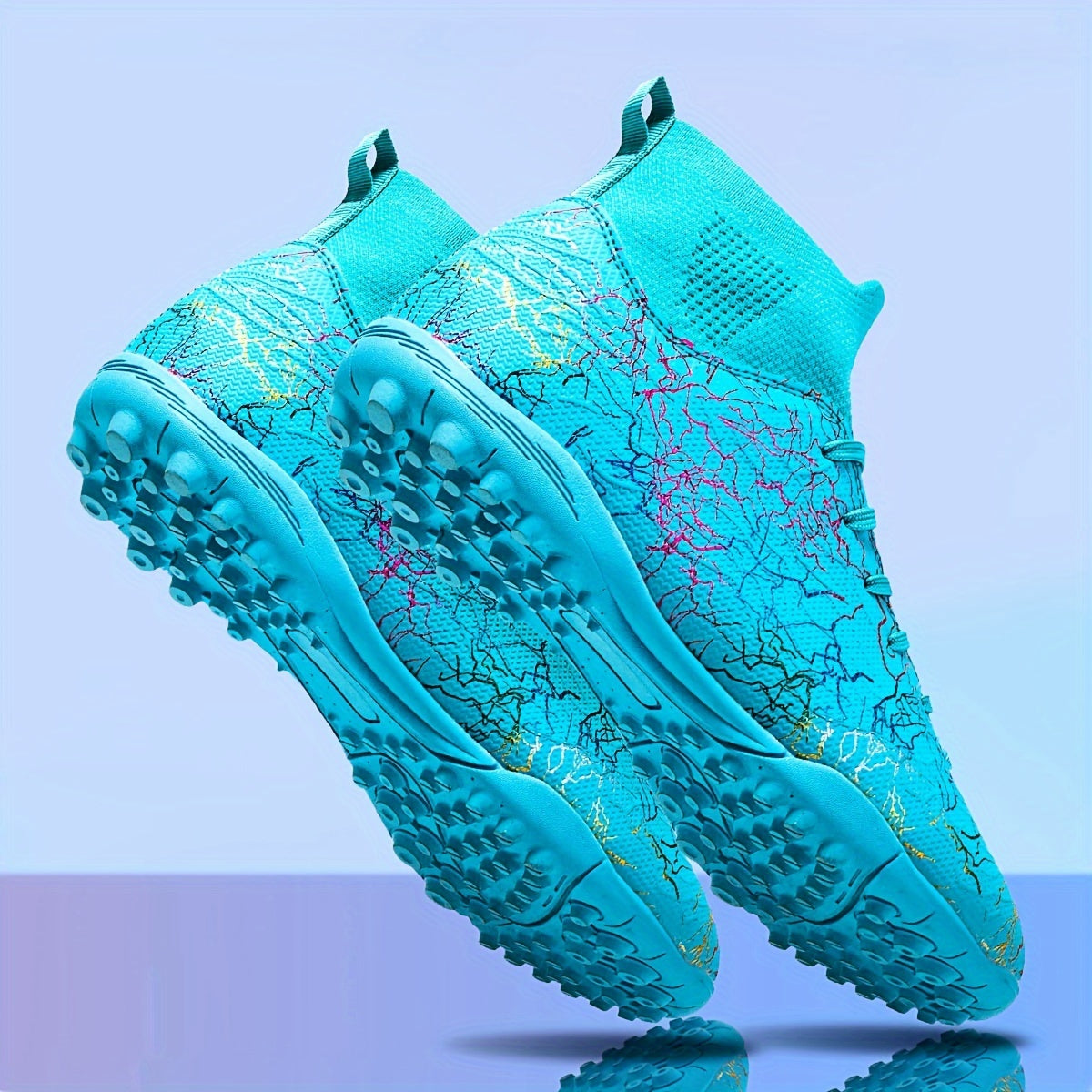 Yozgi, qishki va bahorgi barcha mavsumlarda ochiq havoda mashg'ulot va musobaqalar uchun mo'ljallangan, bo'yinli, sirpanmaydigan va mustahkam zamonaviy erkaklar TF futbol poyabzallari.