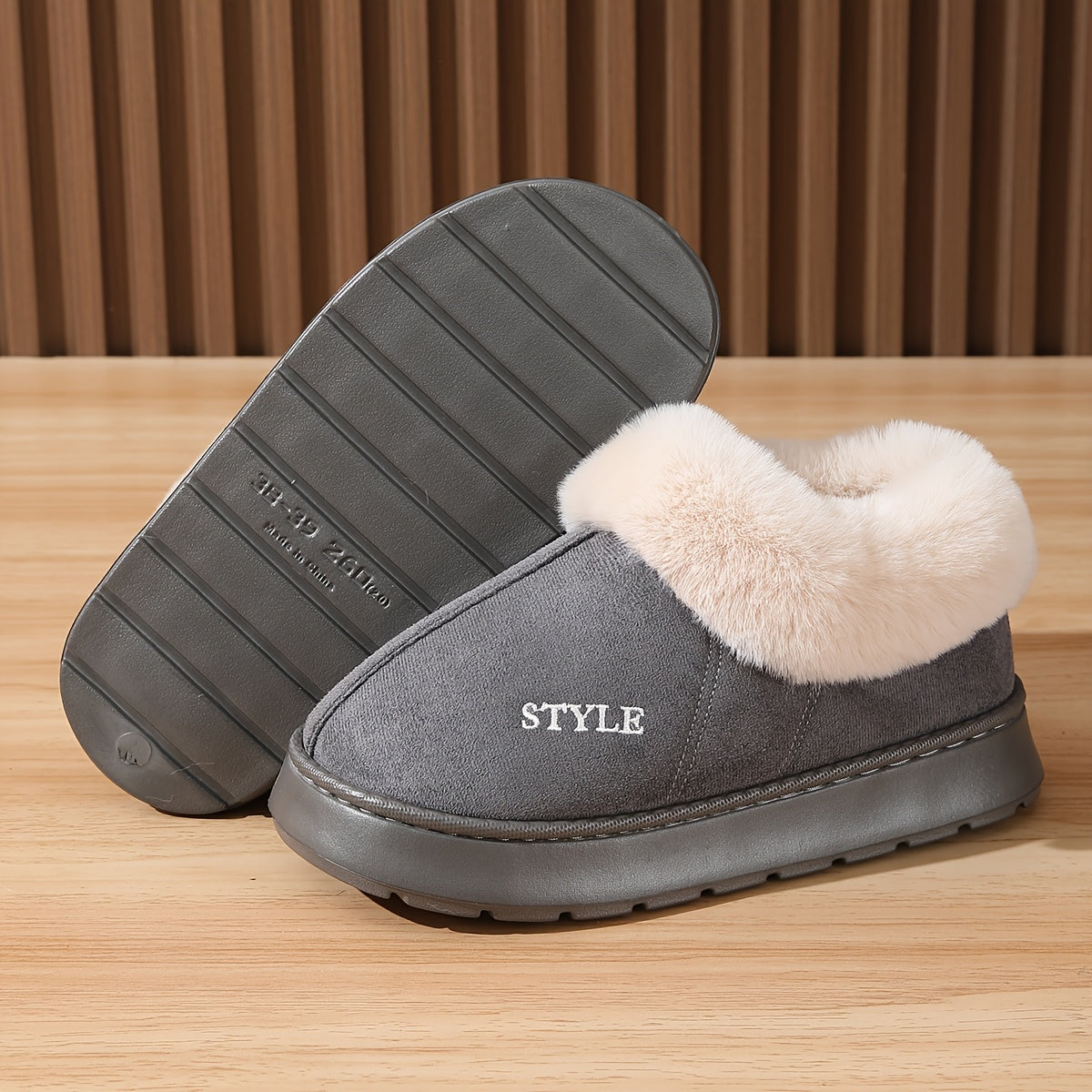 Women's Winter Warm Slip-On Slippers Casual Round Toe House Shoes