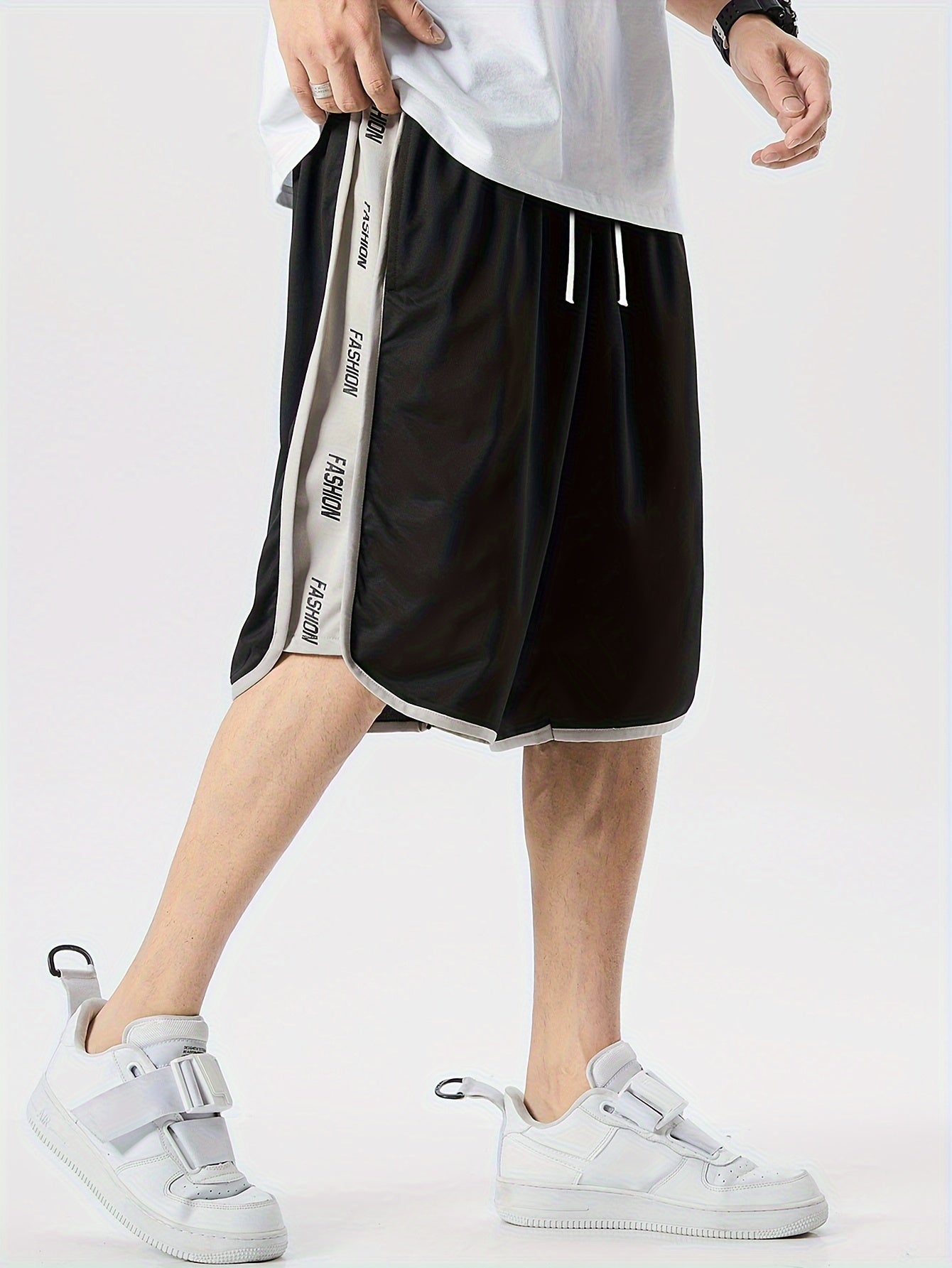 Men's Plus Size Summer Casual Sports Shorts Polyester Geometric Pattern Loose Fit