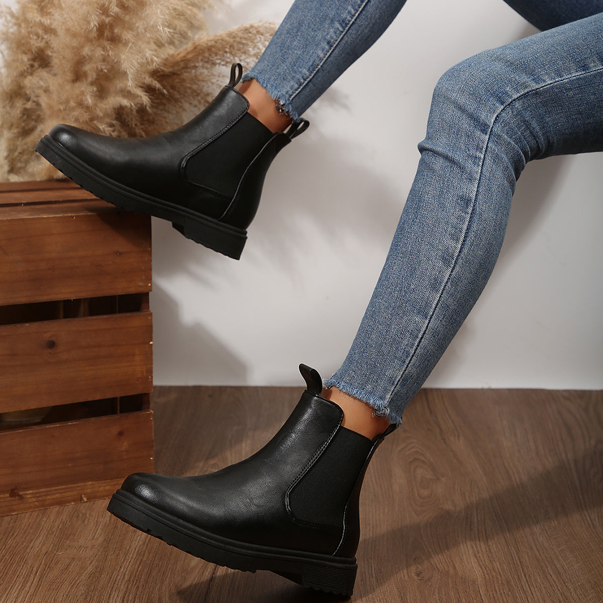 Women's Black PU Flared Ankle Boots Lightweight Casual Hiking