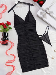 Conjunto de lencería negra para mujer con vestido de malla fruncida y tanga