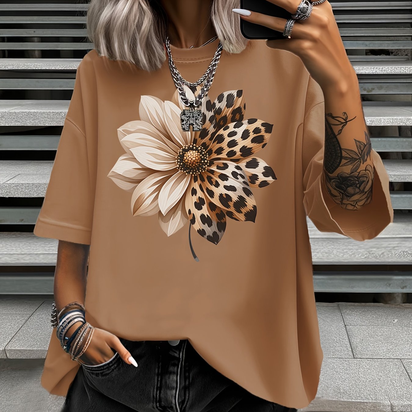 Plus Size Women's Leopard Floral Print T-Shirt Athletic Summer Top
