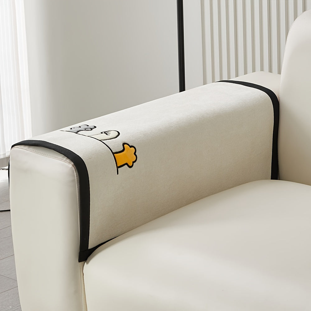 Красный чехол для дивана из шенилла с игривой вышивкой в виде косточек. Удобен для домашних животных, не скользит, можно стирать в машине, идеально подходит для диванов на 1-4 места в гостиной, спальне, офисе.