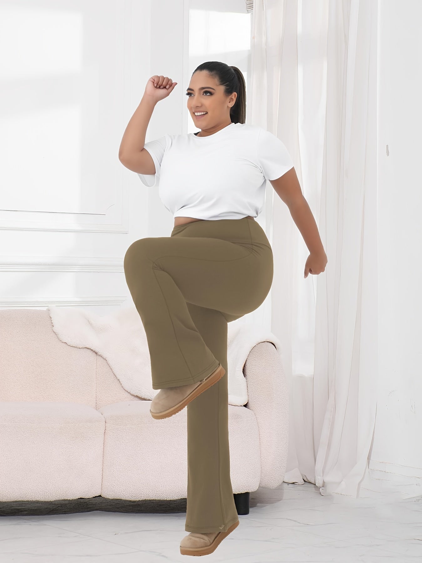 Plus Size Women's Soft High Waist Plush Flare Leggings Tummy Control