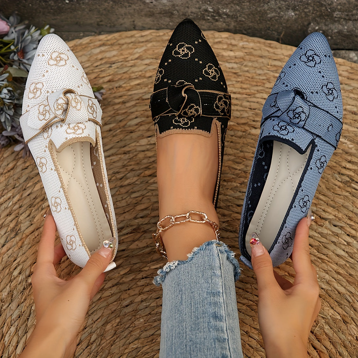 Women Breathable Printed Flats with Pointed Toe Comfortable Shoes