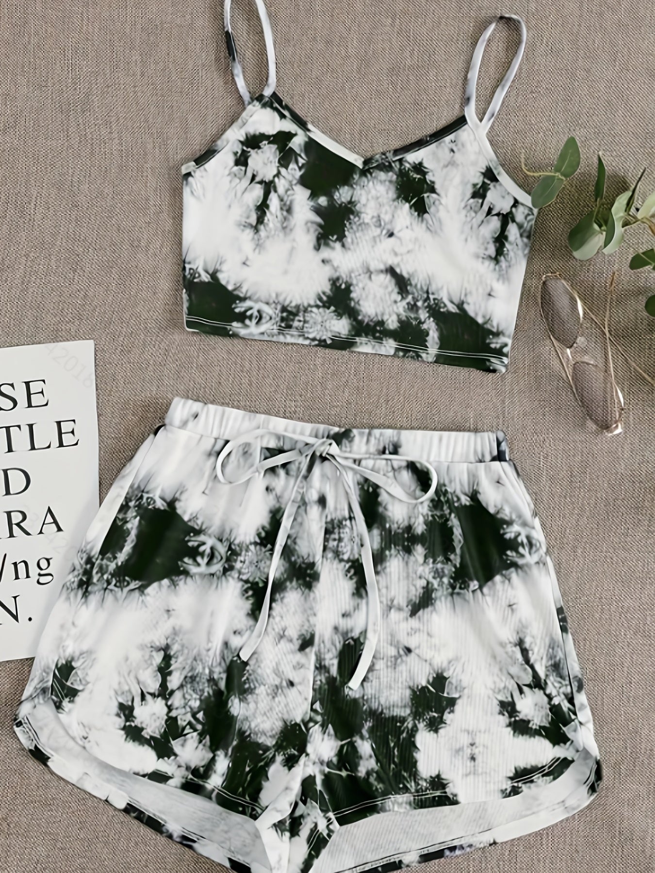 Plus Size Women's Tie Dye Cotton Pajama Set V Neck Crop Top & Shorts