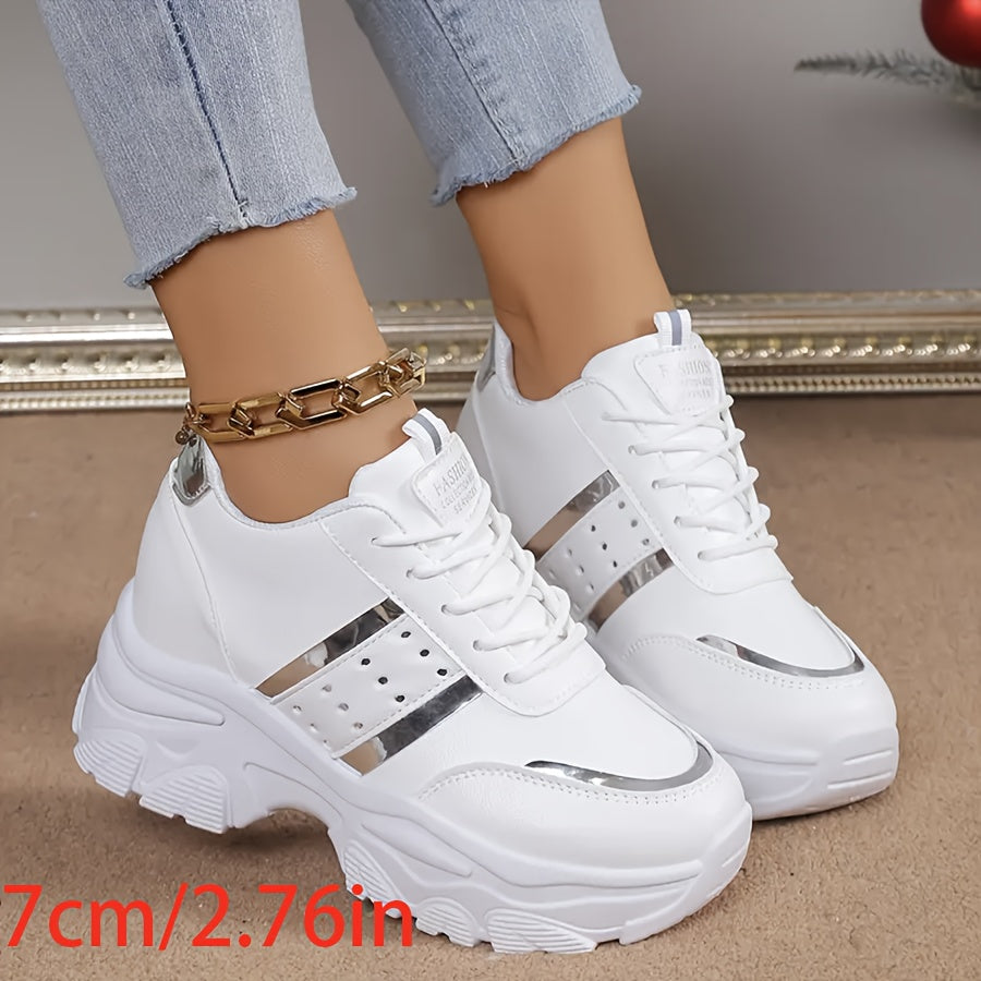 Ayollar uchun nafas oluvchi, katta o'lchamli sneakers, oq, pastki qismi ochiq, lakkali, kundalik, yopishqoqsiz, sirpanmaydigan