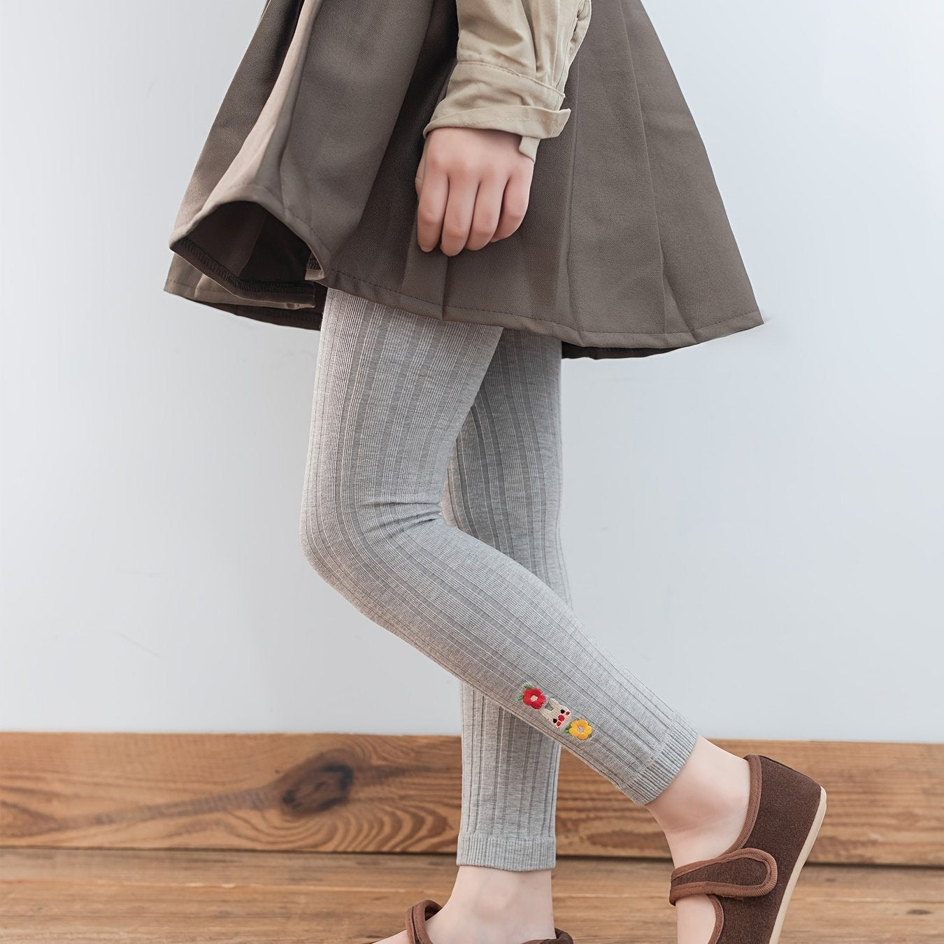 Девочки, детские узкие трикотажные штаны с вышитыми полосами для весны и осени