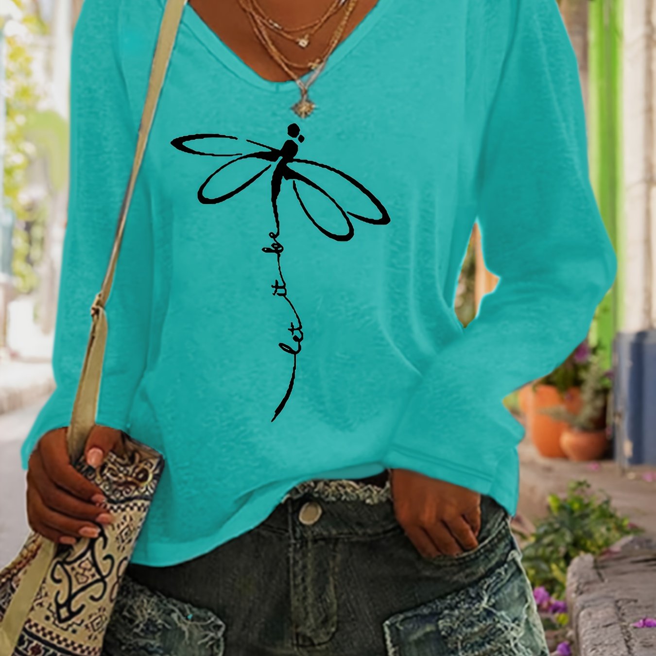 Plus Size Women’s Dragonfly Print V-Neck Long Sleeve T-Shirt for Spring Fall