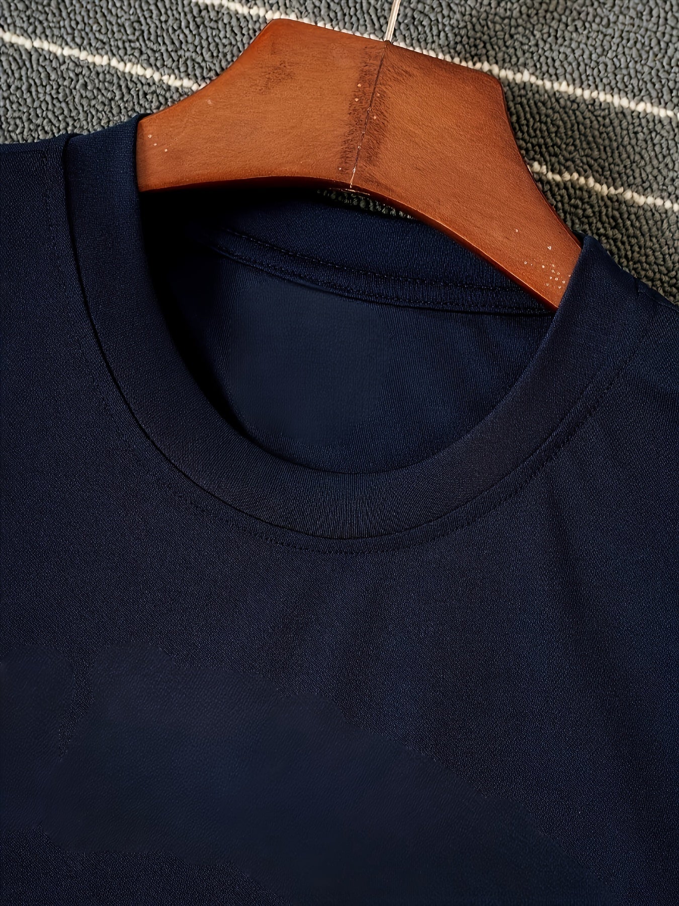 Men's Summer Cotton T-Shirt with Gradient Color Stripe Pattern Crew Neck Short Sleeve Casual Top