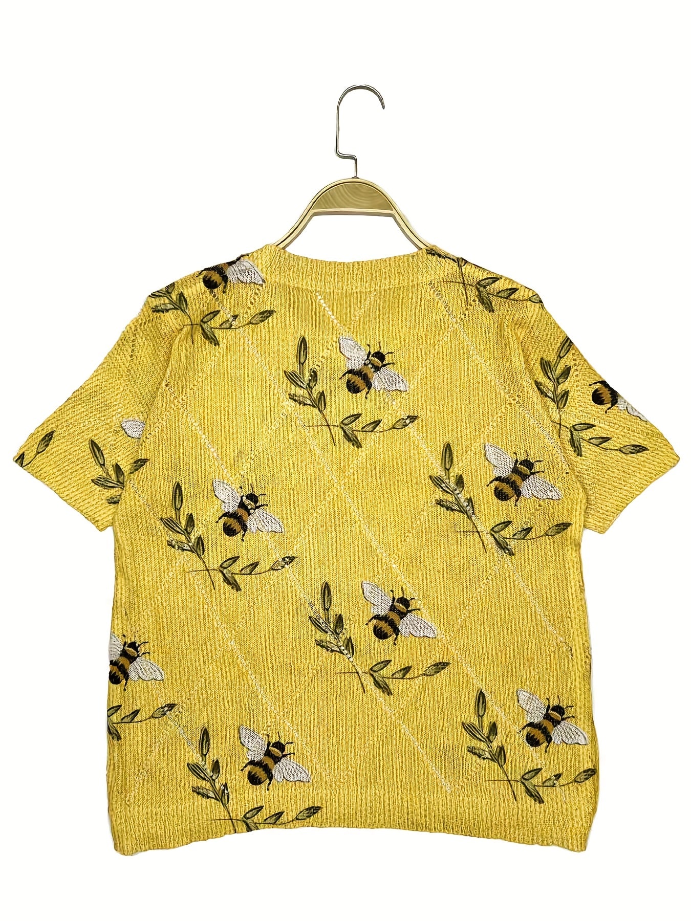 Women's Short Sleeve Top with Bee Pattern, Digital Print, Casual Style