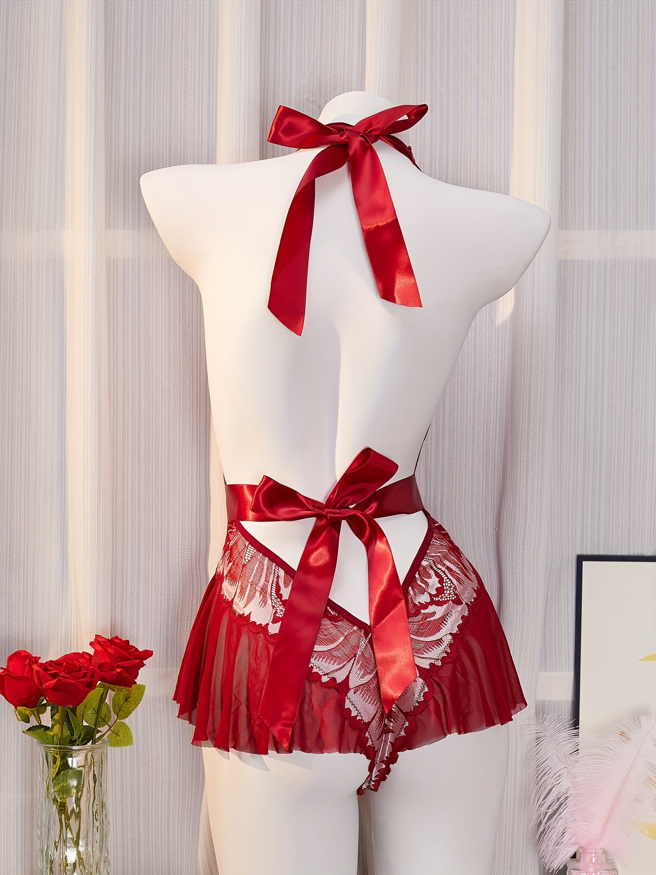 Kattalar uchun Lacy Bodysuit tasodifiy chop etilgan katta lenta bilan, naylon, qoplamasiz