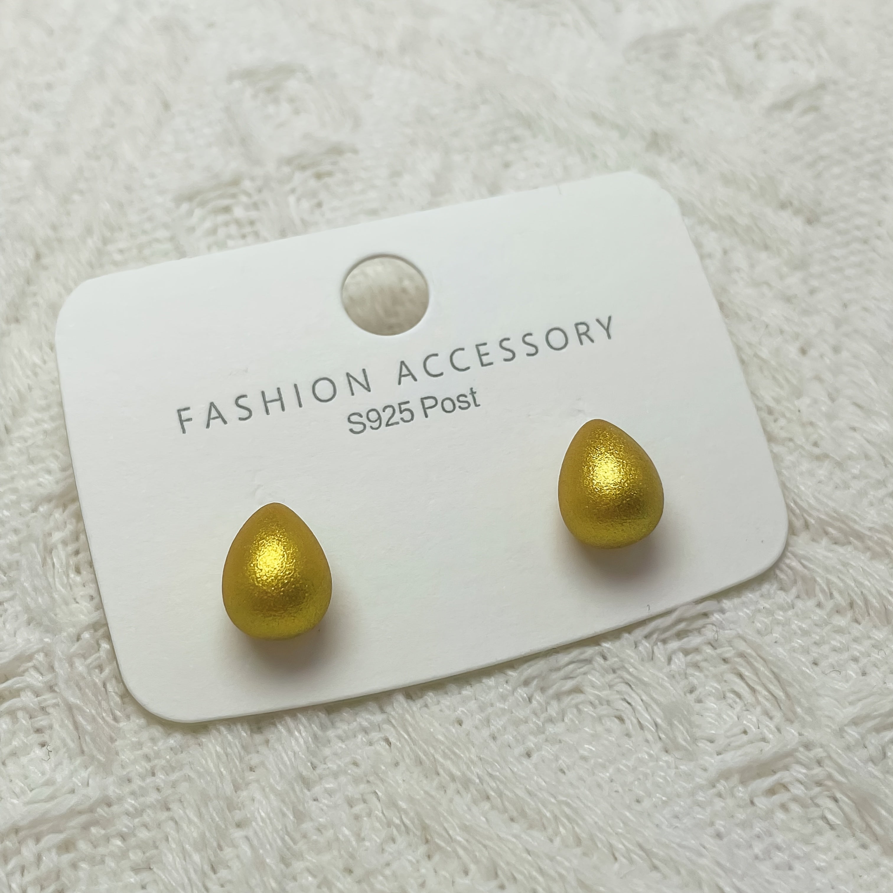 Zarif Vintage Boho uslubidagi mis bilakuzuklar, 18K oltin qoplama, dekabr tug'ilgan toshi, gippoallergenik sterling kumush postlar - Ayollar modasi, partiyalar va sovg'a berish uchun mukammal, barcha mavsumlar uchun mos.