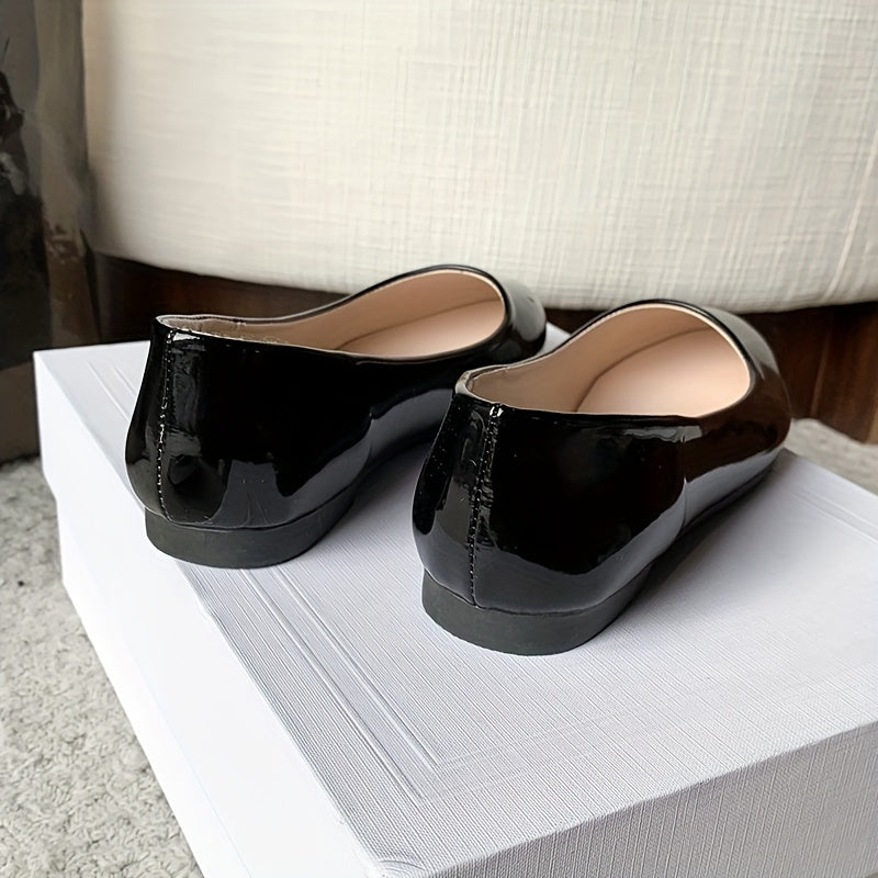 Zapatos planos de punta afilada con correa en el tobillo de cuero sintético para mujer negro blanco beige